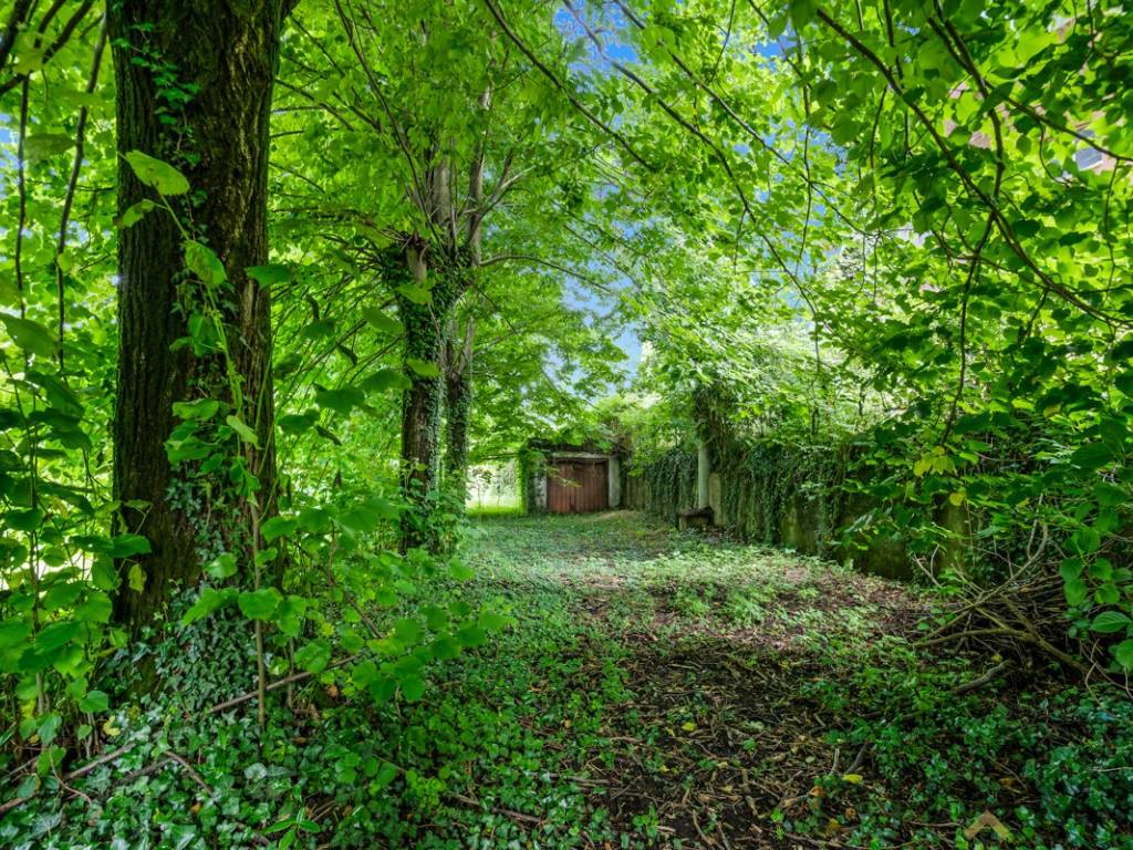 Villa a Castello di brianza in Via dei Cacciatori, 22, 23884 Cologna-caraverio LC, Italia - Foto 5