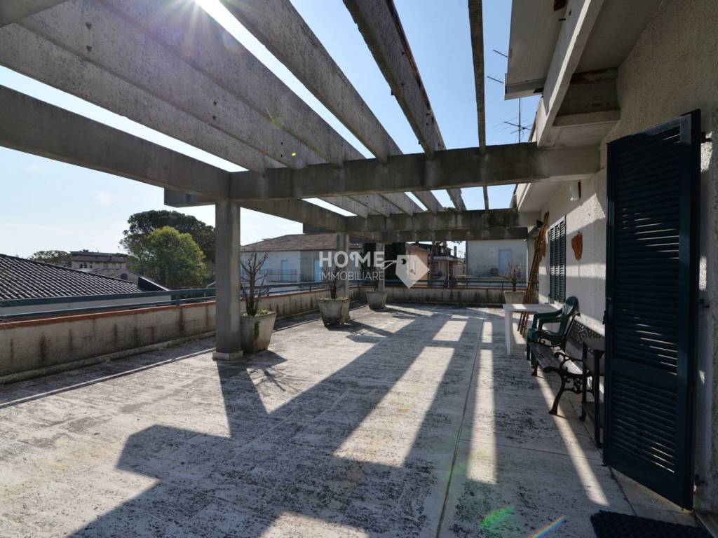 Casa indipendente a Corridonia in Viale Eugenio Niccolai - Foto 3