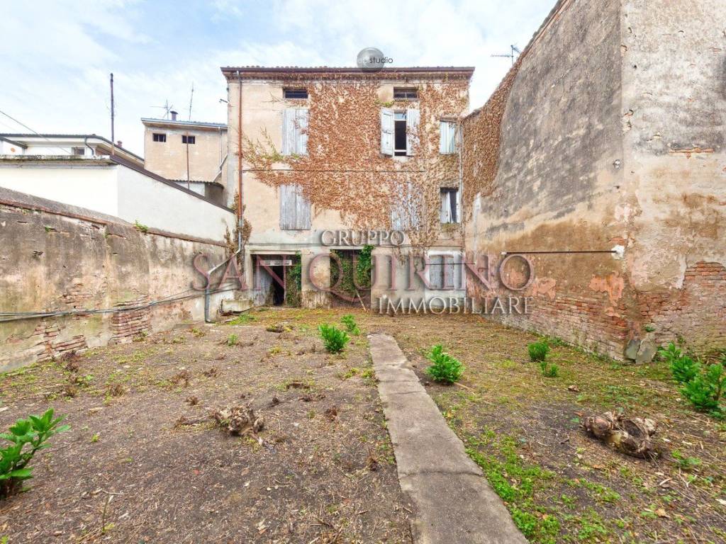Casa indipendente a Luzzara in VIA AVANZI, 15 - Foto 4