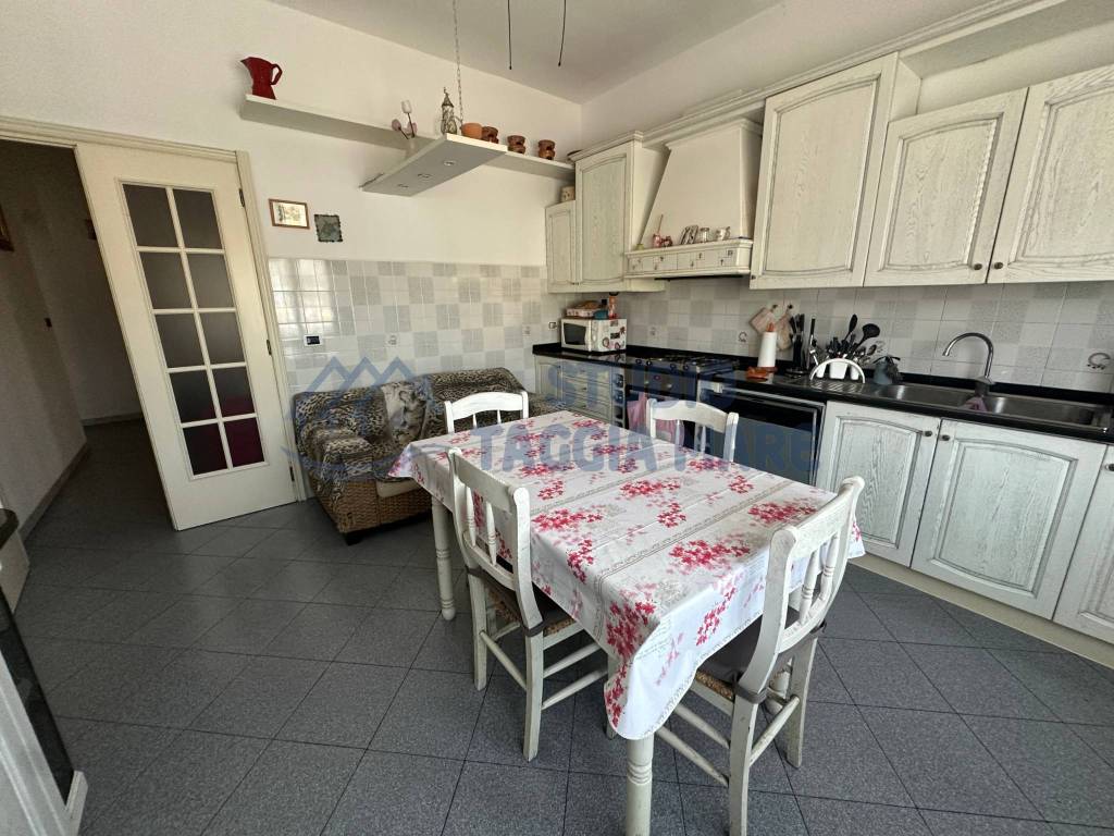 Appartamento a Taggia in Via Sebastiano Caboto - Foto 4