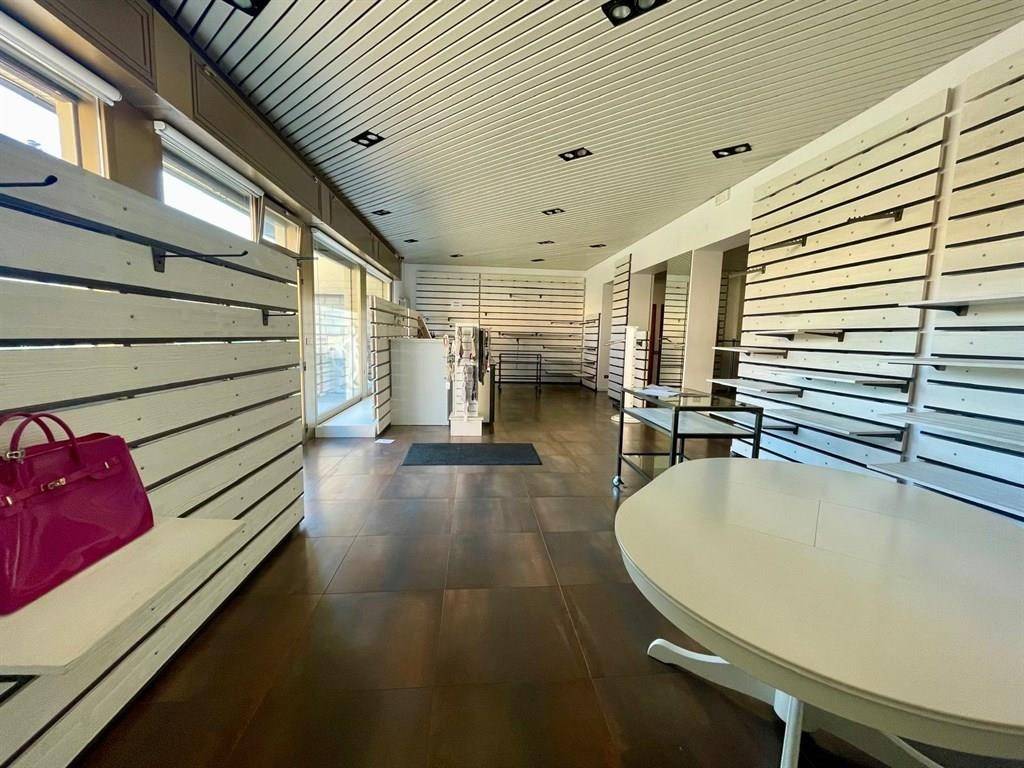 Immobile a Castronno in Via Cavour, 19 - Foto 2