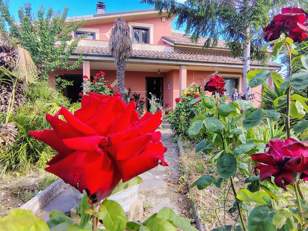 Villa a Ortona in Contrada Fonticelli - Foto 2