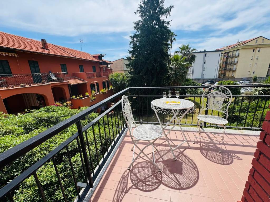 Appartamento a Finale ligure in Via del Cigno - Foto 2