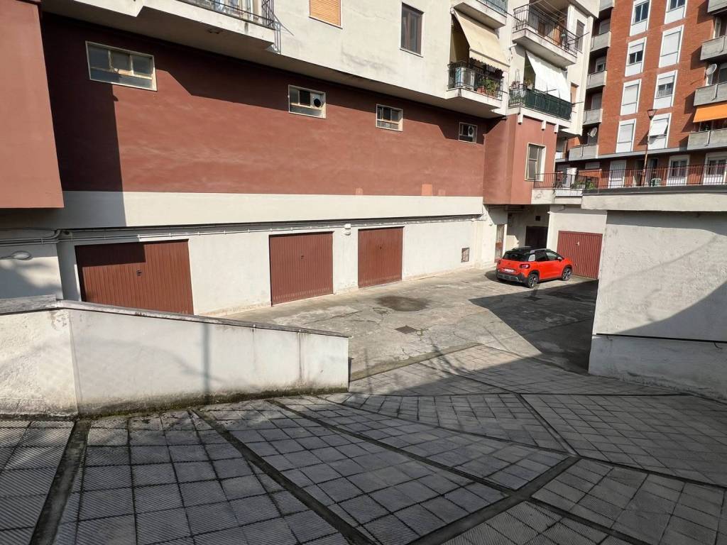 Box / garage a Alessandria in Via Alcide De Gasperi, 19 - Foto 3