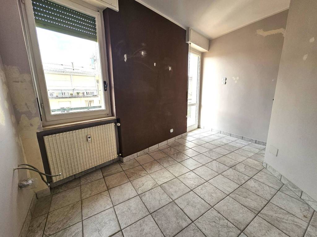 Appartamento a Casale monferrato in Viale Ottavio Marchino, 72 - Foto 4