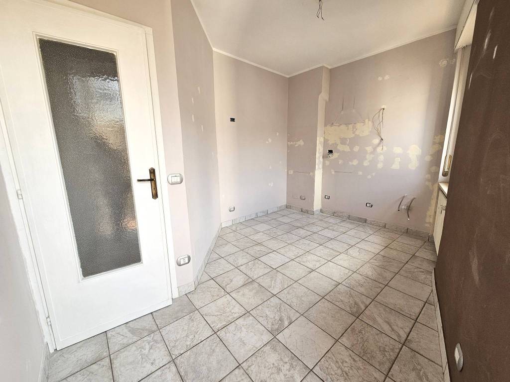 Appartamento a Casale monferrato in Viale Ottavio Marchino, 72 - Foto 5