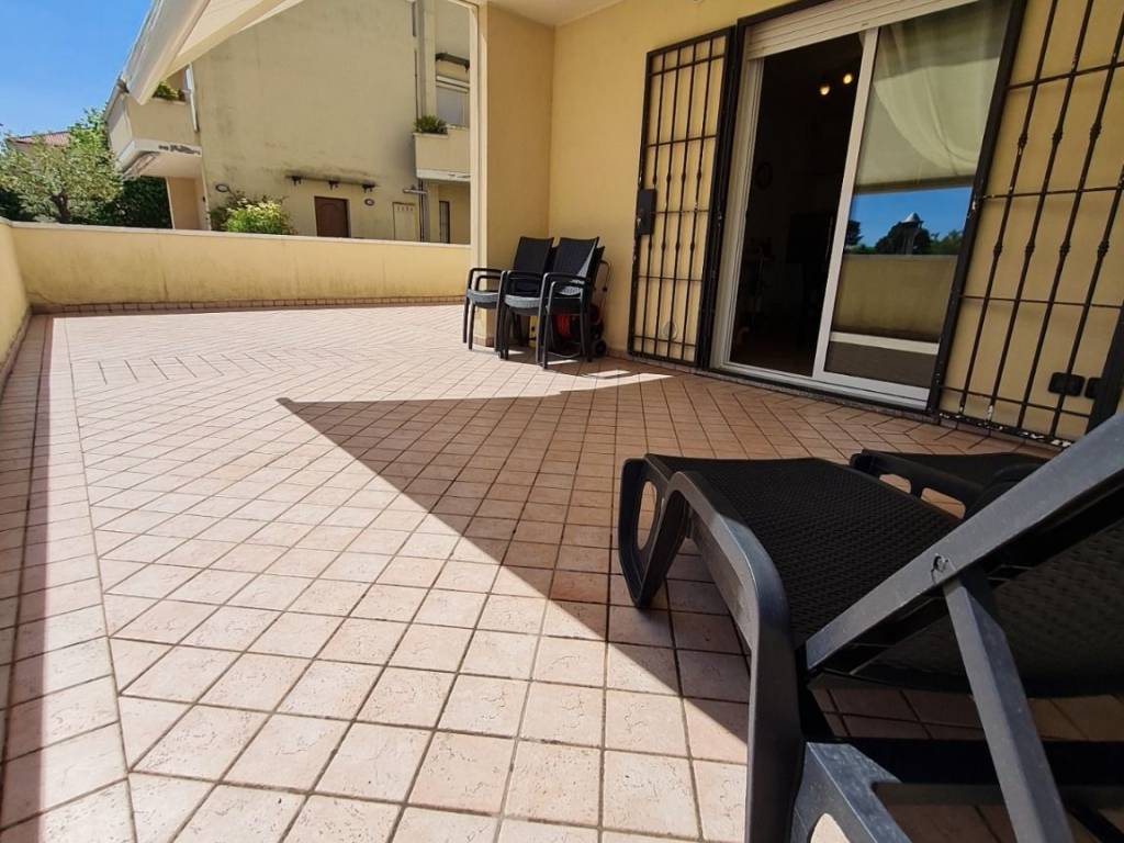 Appartamento a Riccione in Viale Giuseppe Galliano - Foto 5