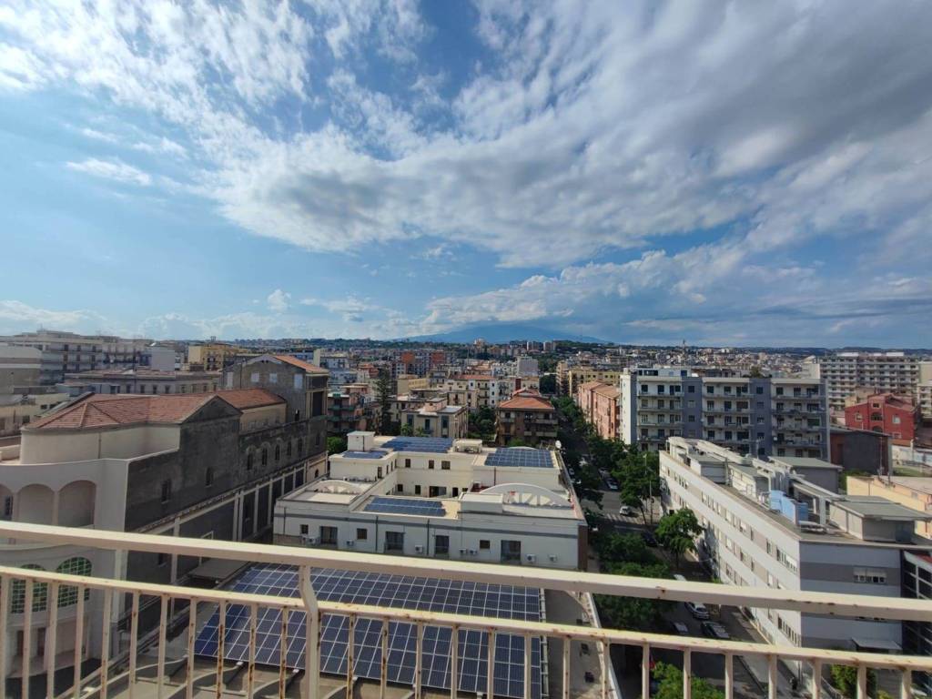 Appartamento a Catania in Viale Mario Rapisardi - Foto 3
