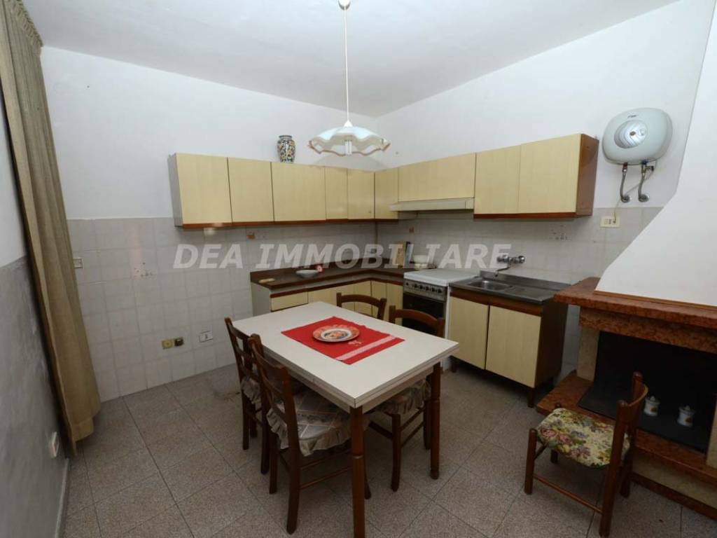 Casa indipendente a Celano in Via del Vecchio - Foto 2