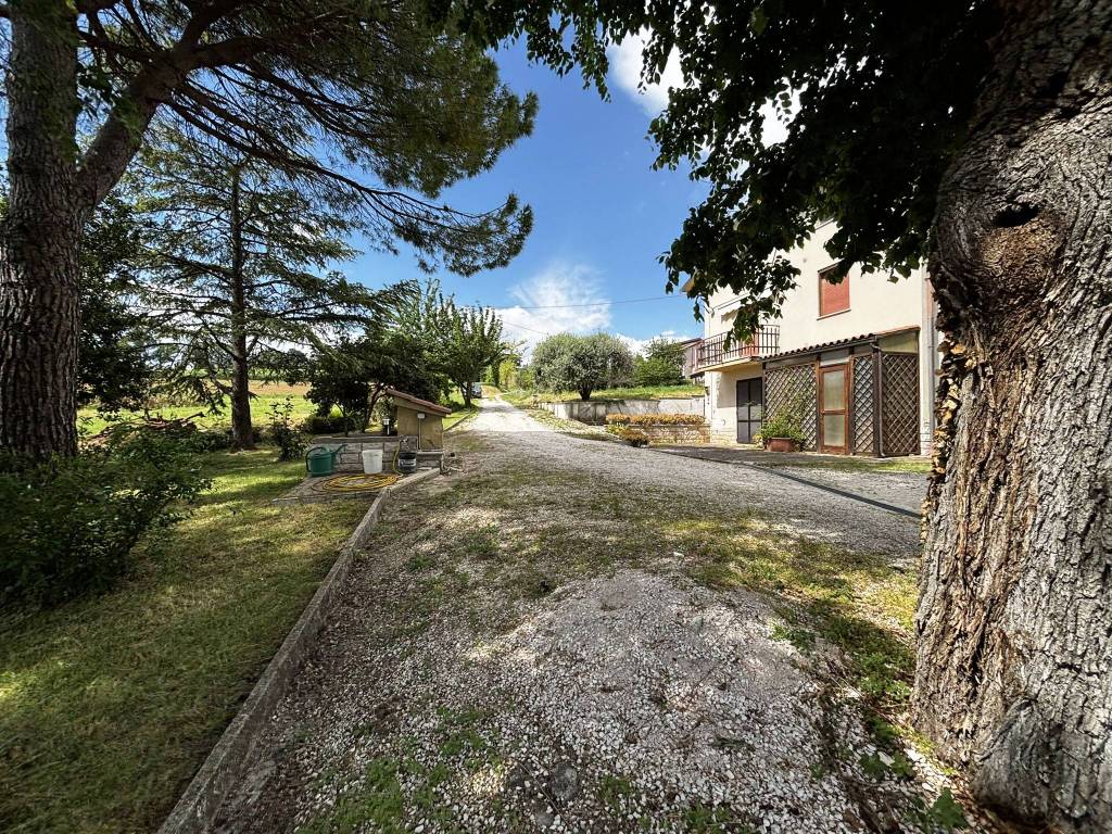 Casa indipendente a Ostra vetere in Contrada Pellingara - Foto 3
