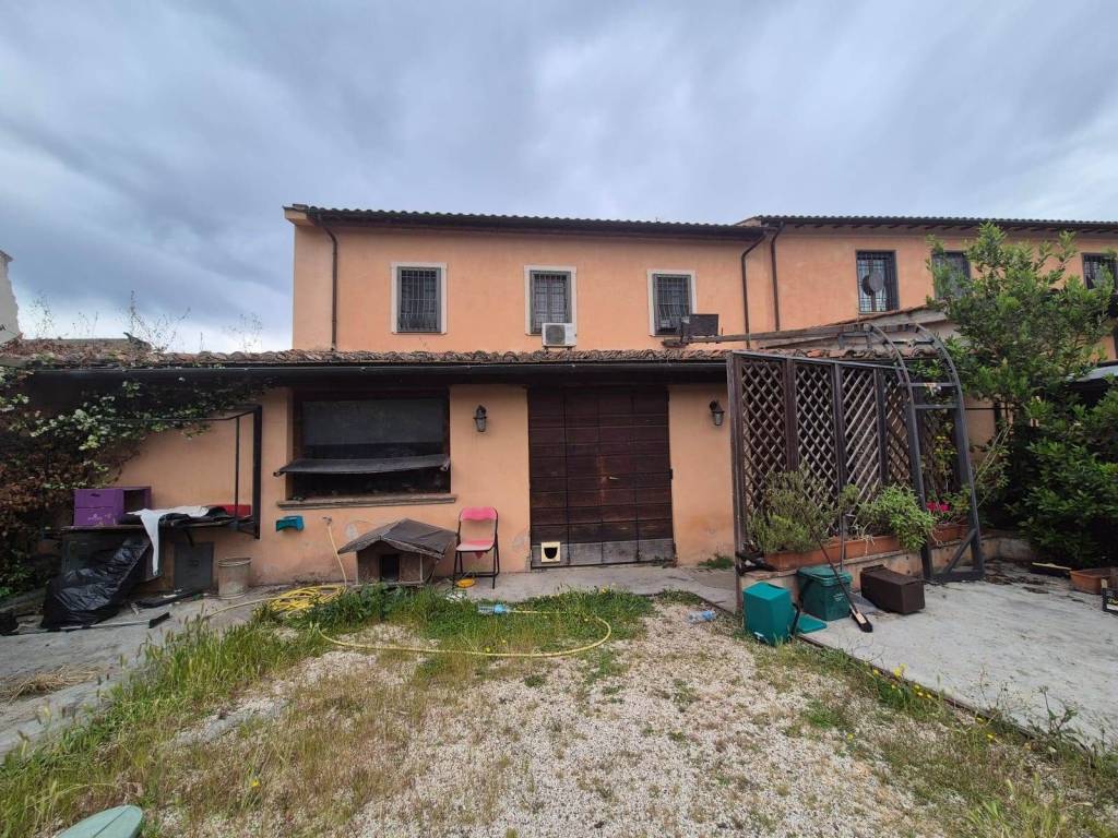 Casa indipendente a Magliano sabina in Vocabolo Frangelini - Foto 3