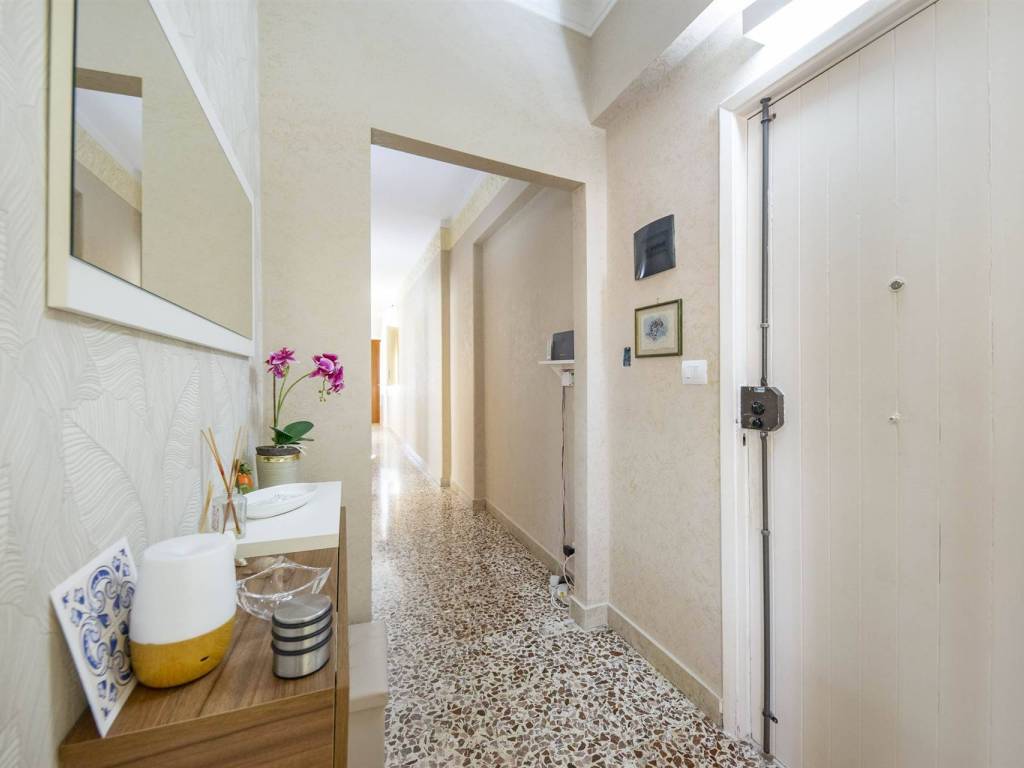 Casa indipendente a Catania in Via Licciardi, 66 - Foto 3