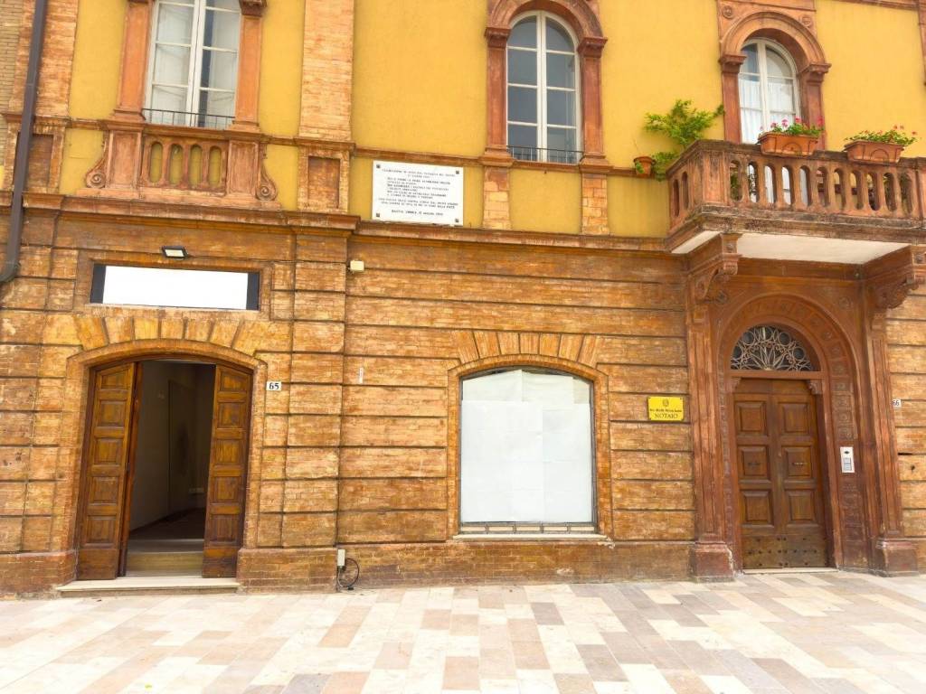 Immobile a Bastia umbra in Piazza Giuseppe Mazzini, 65 - Foto 2