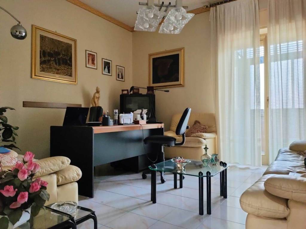 Appartamento a Gravina di catania in Via Gramsci - Foto 4