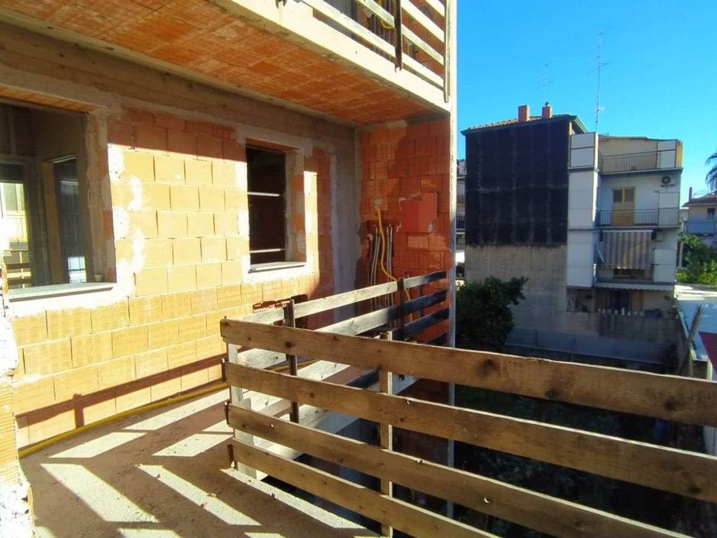 Appartamento a Aci catena in VIA IV NOVEMBRE - Foto 4