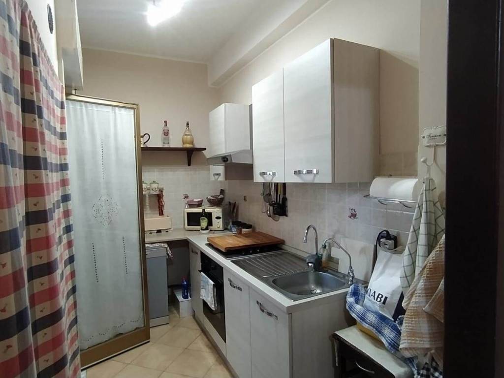 Appartamento a Aci sant'antonio in VIA SANTA MARIA LA STELLA - Foto 5