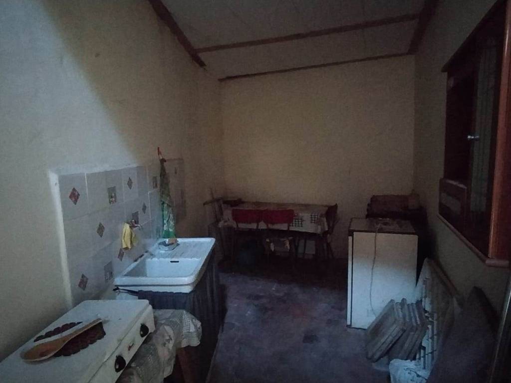 Casa indipendente a Aci catena in VIA VITTORIO EMANUELE - Foto 5