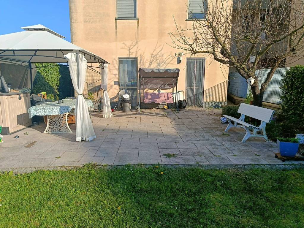 Appartamento a Casale monferrato in Via Alessandro Rottigni, 6 - Foto 2