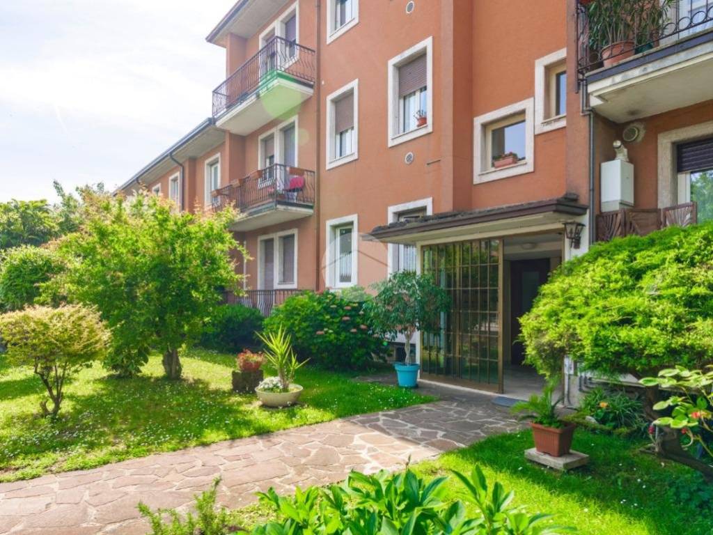 Appartamento a Rezzato in Via Leonardo da Vinci, 40 - Foto 5