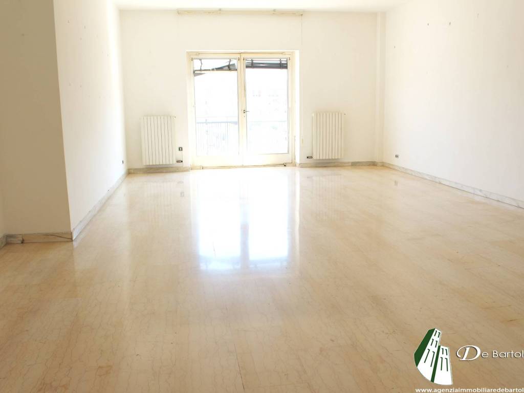 Appartamento a Taranto in Viale Virgilio - Foto 2