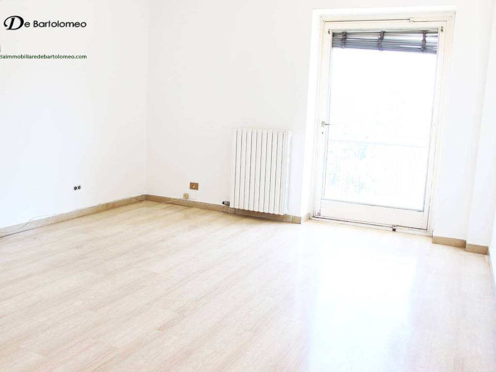 Appartamento a Taranto in Viale Virgilio - Foto 5