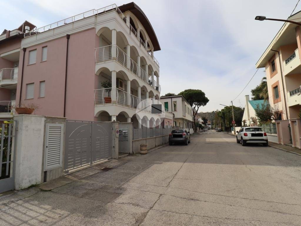 Appartamento a Giulianova in Via Milano, 16 - Foto 4