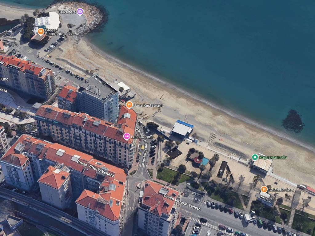Appartamento a Savona in Corso Vittorio Veneto, 10 - Foto 2