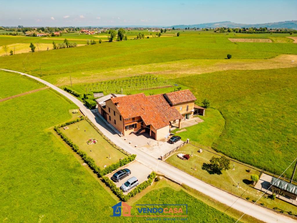 Rustico / casale a Bene vagienna in Frazione La Pra, 2 - Foto 3