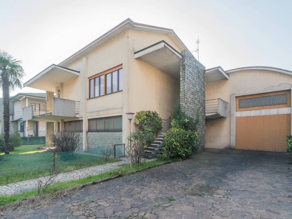 Villa a Desio in Via Giovanni Traversi, 10 - Foto 3