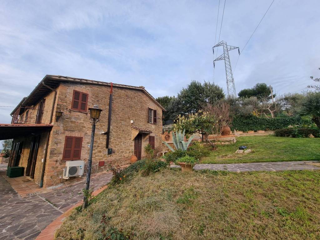 Villa a Torgiano in Via dell'Acquedotto - Foto 4