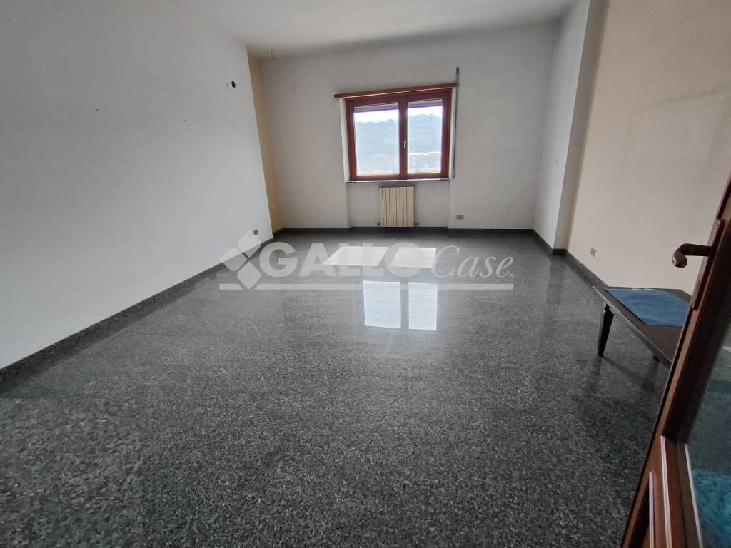 Appartamento a Cosenza in Piazza Fausto Gullo (Tribunale) - Foto 2