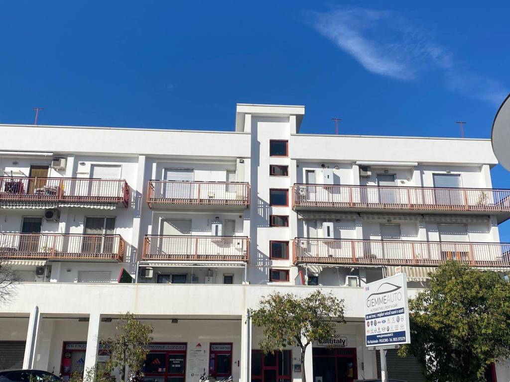 Appartamento a Policoro in Viale Salerno, 8 - Foto 2
