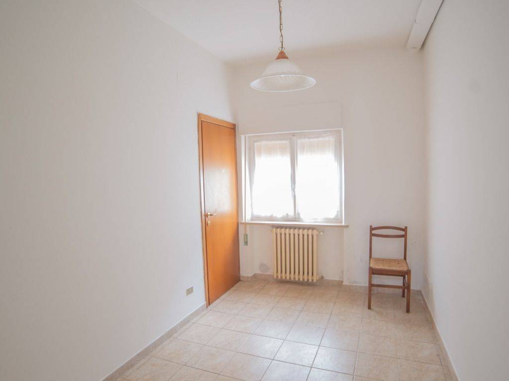 Appartamento a Senigallia in Via Giuseppe Garibaldi, 80 - Foto 2
