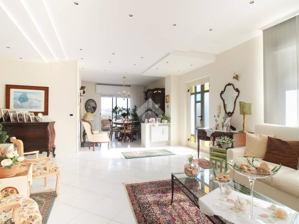 Villa a Roseto degli abruzzi in Via Salara, 65 - Foto 4