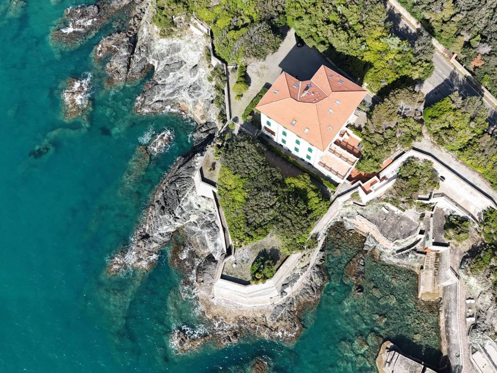 Villa a Rosignano marittimo in Via Aurelia, 1081 - Foto 4