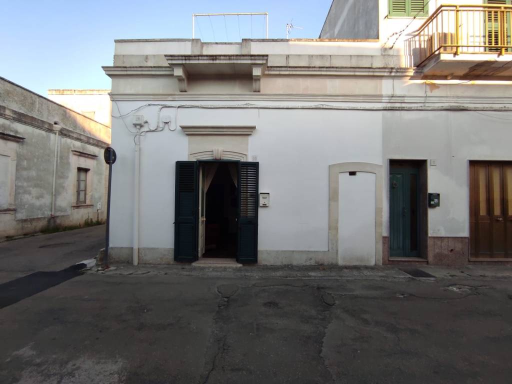 Casa indipendente a Cutrofiano in Via Silvio Pellico - Foto 2