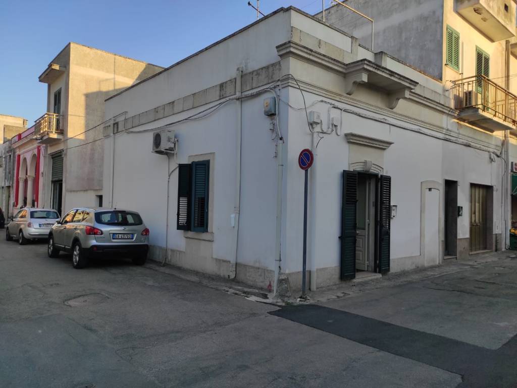 Casa indipendente a Cutrofiano in Via Silvio Pellico - Foto 3