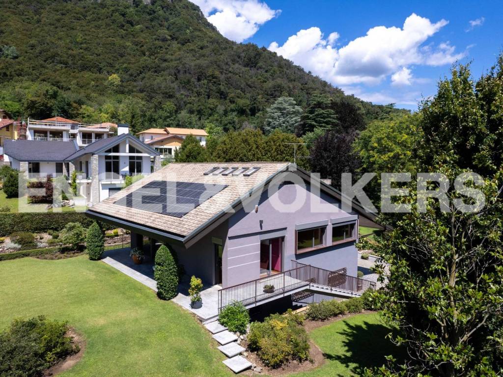 Villa a Bisuschio in Via Niccolò Machiavelli - Foto 2