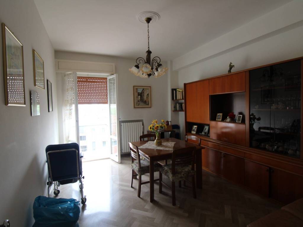 Appartamento a Jesi in Via Gioacchino Rossini, 35 - Foto 2