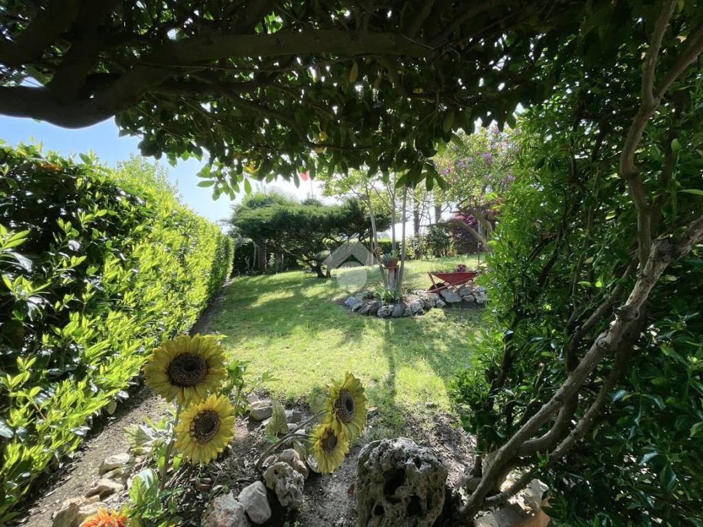 Villetta a schiera a Crescentino in Via S.Pellico, 1 - Foto 2