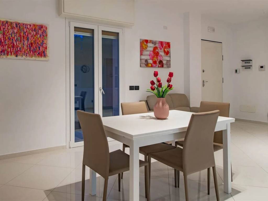 Appartamento a Loano in Via Aurelia, 75 - Foto 2