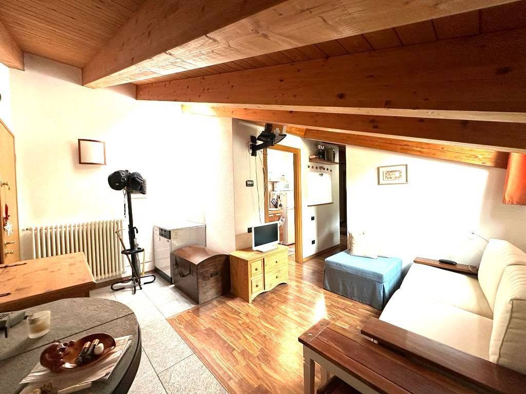 Appartamento a Chiavenna in Via Portone Vecchio - Foto 4