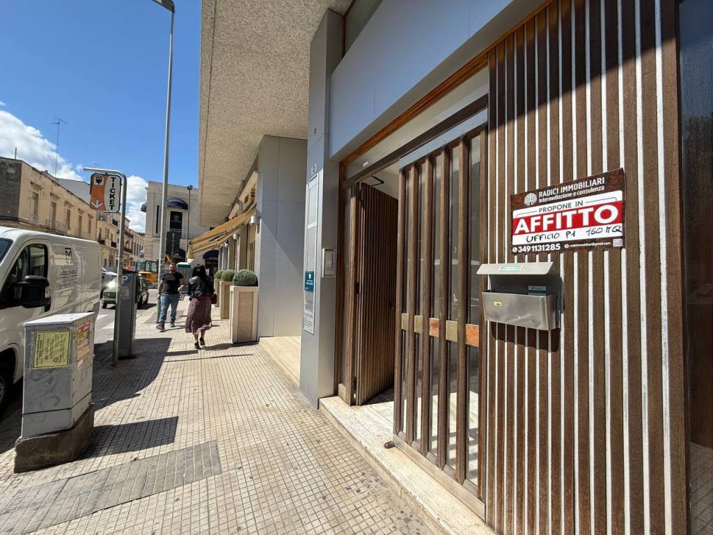 Immobile a Lecce in Piazza Giuseppe Mazzini, 7 - Foto 2