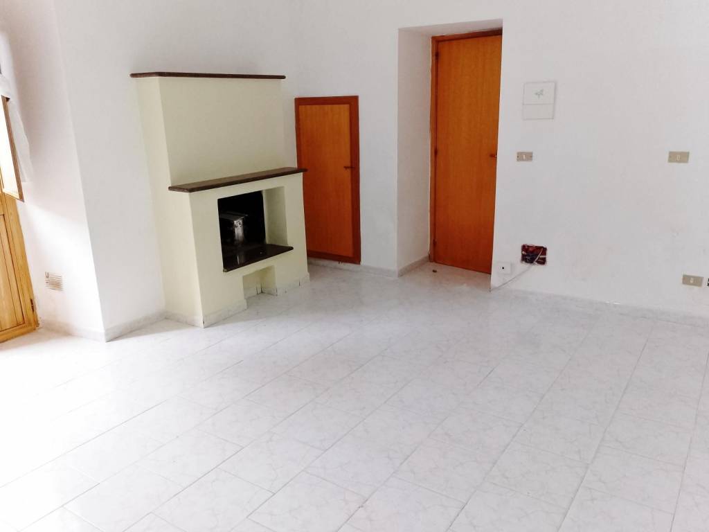 Appartamento a Palo del colle in Via Cesare Cantù, 151 - Foto 2