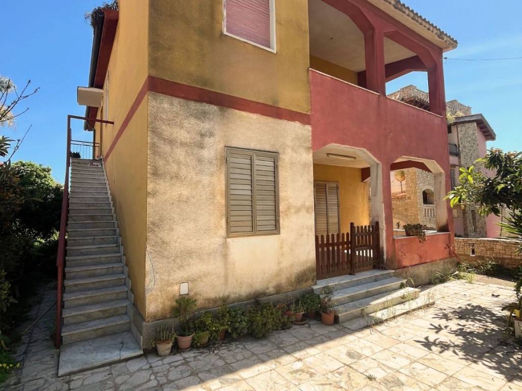 Villa a Agrigento in Via Filippo De Pisis - Foto 2