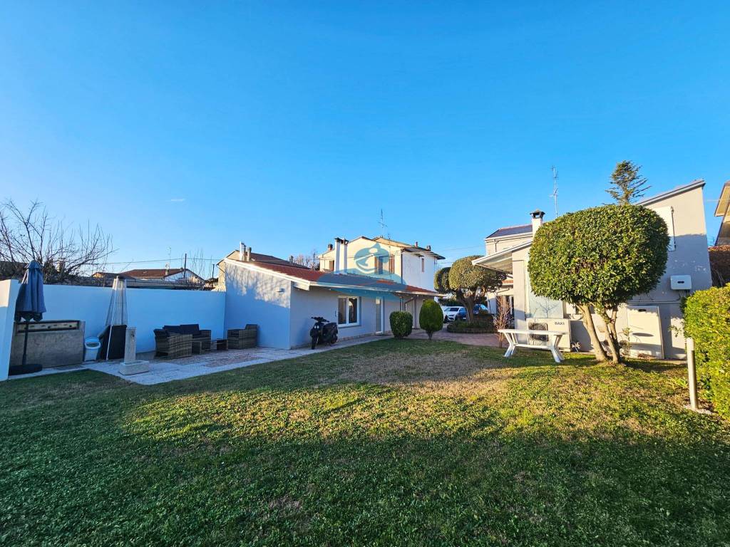 Villa a Ravenna in Via Sauro Babini, 138 - Foto 5