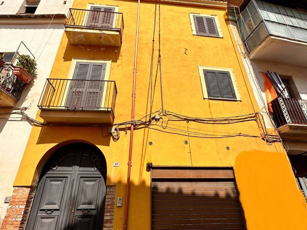 Casa indipendente a Maddaloni in Via Sant'Antonio Abate, 25 - Foto 2