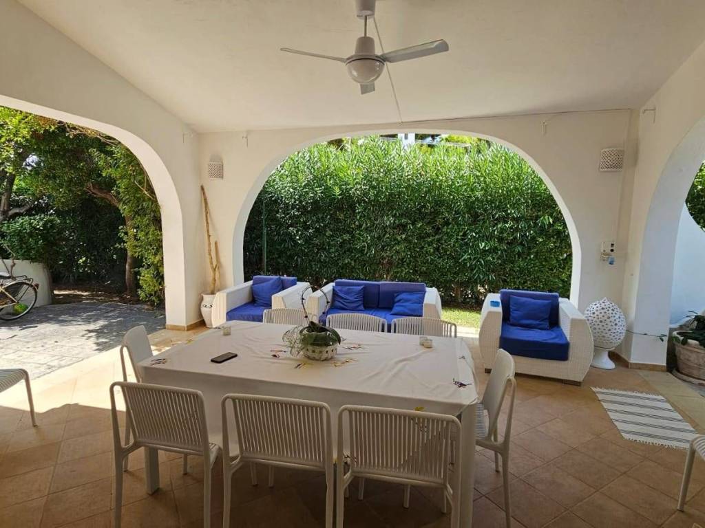 Villa a Ostuni in Cala di Rosa Marina - Foto 4