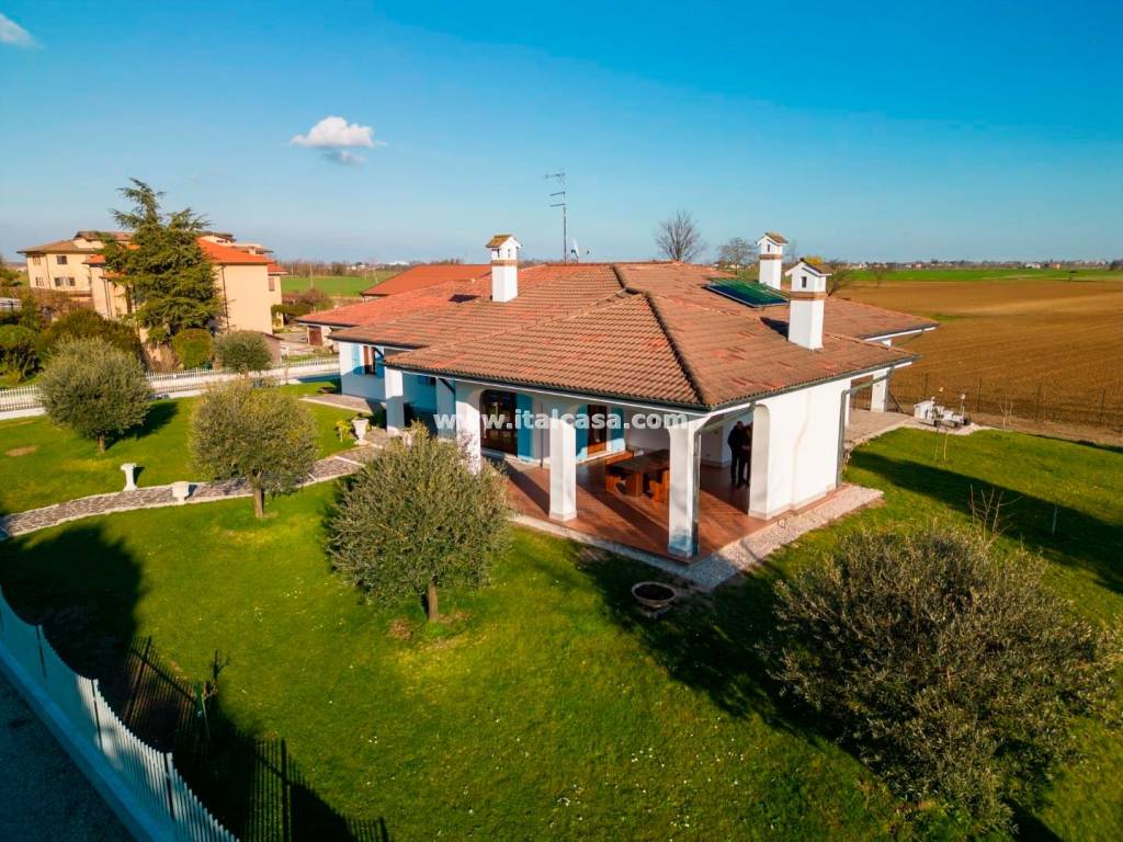 Casa indipendente a Curtatone in VIA PUNTE 105 - Foto 3