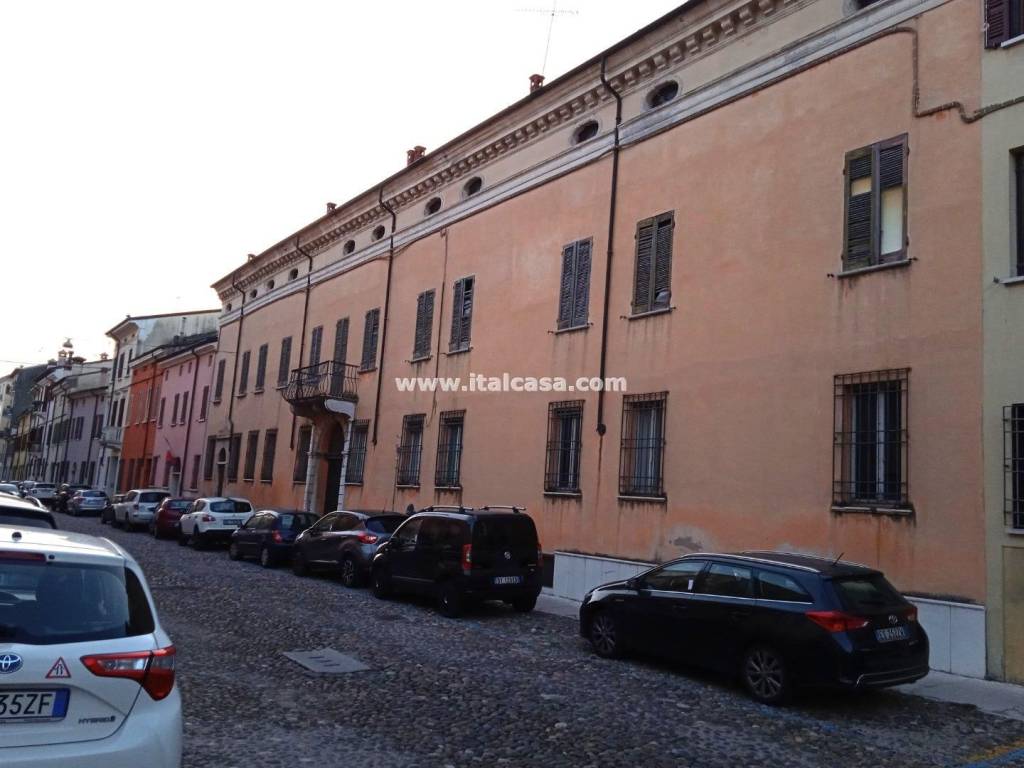Palazzo / stabile a Mantova - Foto 4